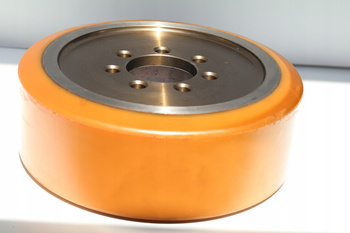 Koło Napędowe 360x130-90 8428189 Rader-Vogel VULKOLLAN STILL FM-X LINDE R